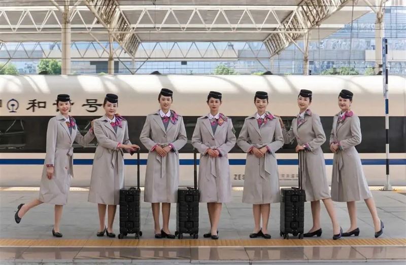 客运员 乘务员 安全员